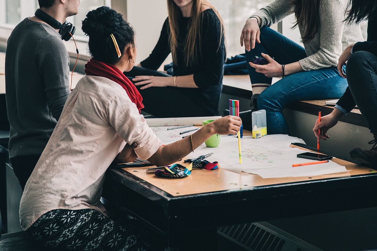 Mobiliser les jeunes au travers de rencontres décentralisées comme moyen de mise en mouvement